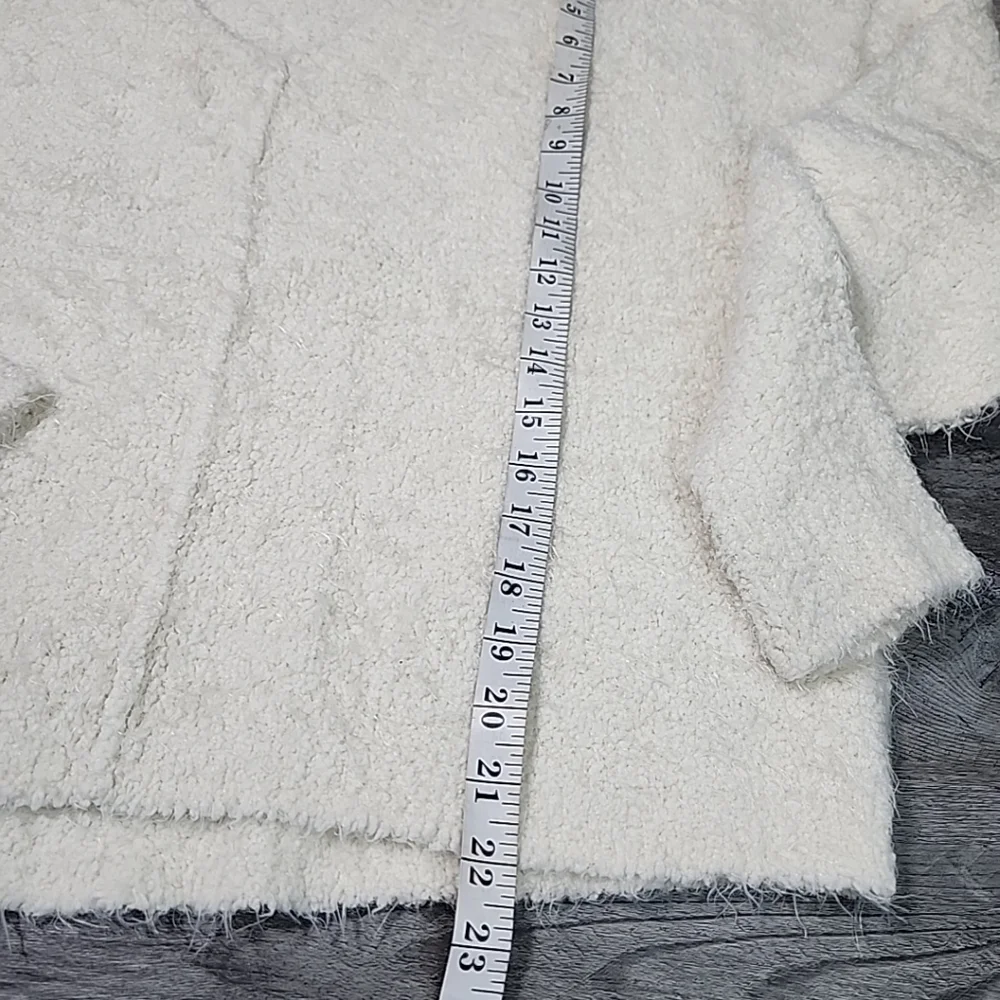 Free People Sweater Womens Medium Icing Cream Fuzzy Oversize Soft Slouchy V Neck - Picture 7 of 10